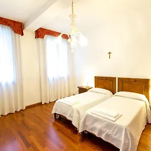 Ferienhaus Centro Cardinal Urbani, Chirignago-Zelarino
