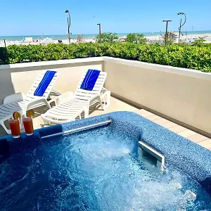Club House 4*, Rimini Italia